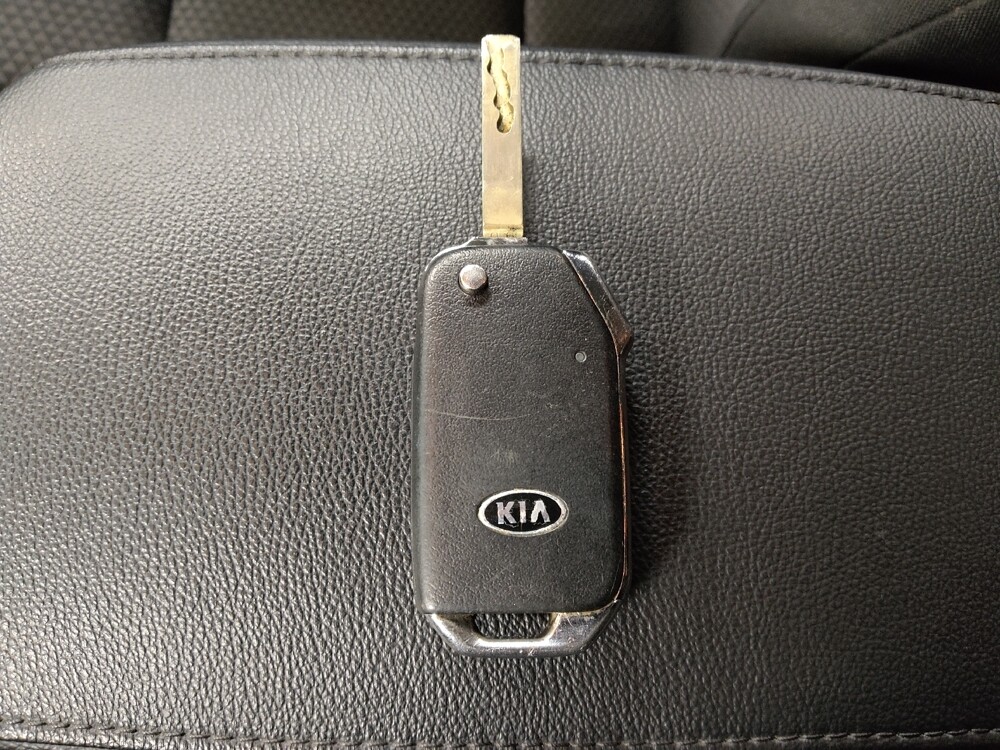 2020 Kia Soul in Morrow, GA 30260 - 18086803 32