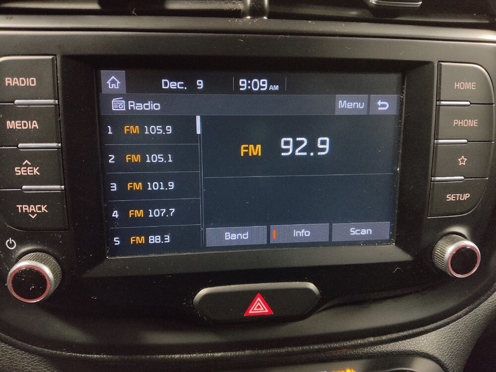 2020 Kia Soul in Morrow, GA 30260 - 18086803 25