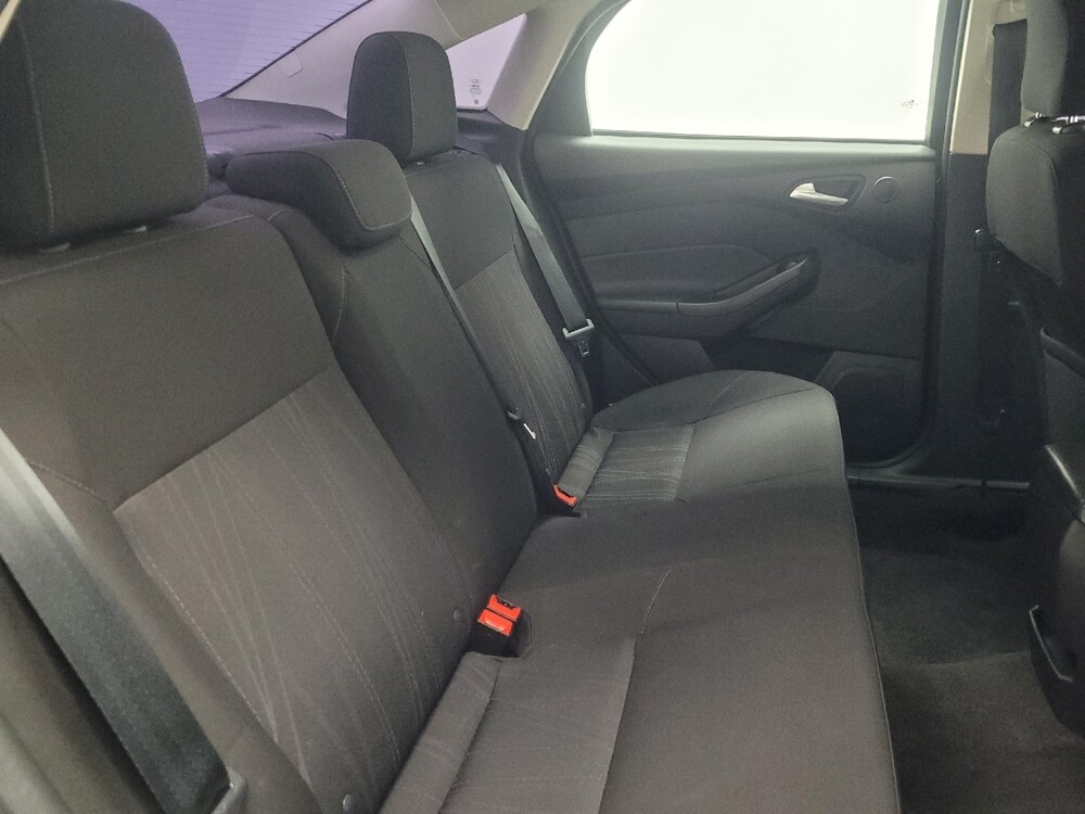 2017 Ford Focus in Highland, IN 46322 - 18086806 19
