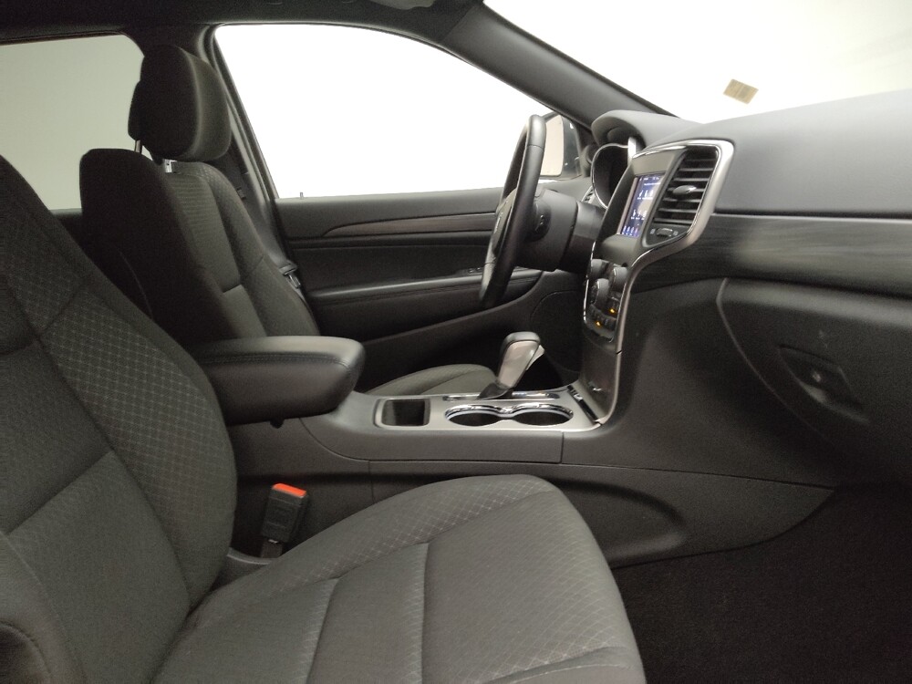 2021 Jeep Grand Cherokee in Grand Rapids, MI 49508 - 18086810 21