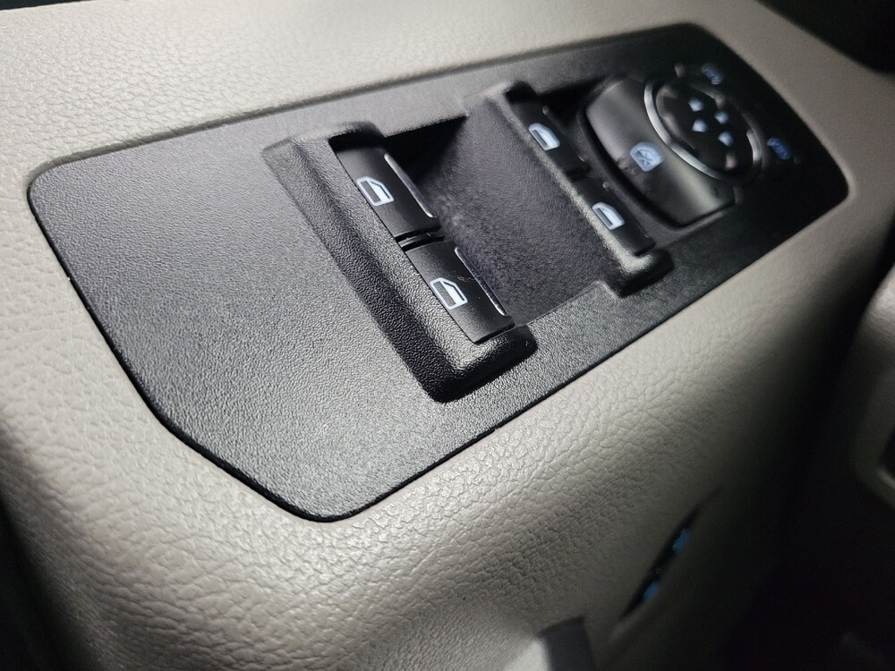 2015 Ford F150 in Huntsville, AL 35816 - 18086811 27