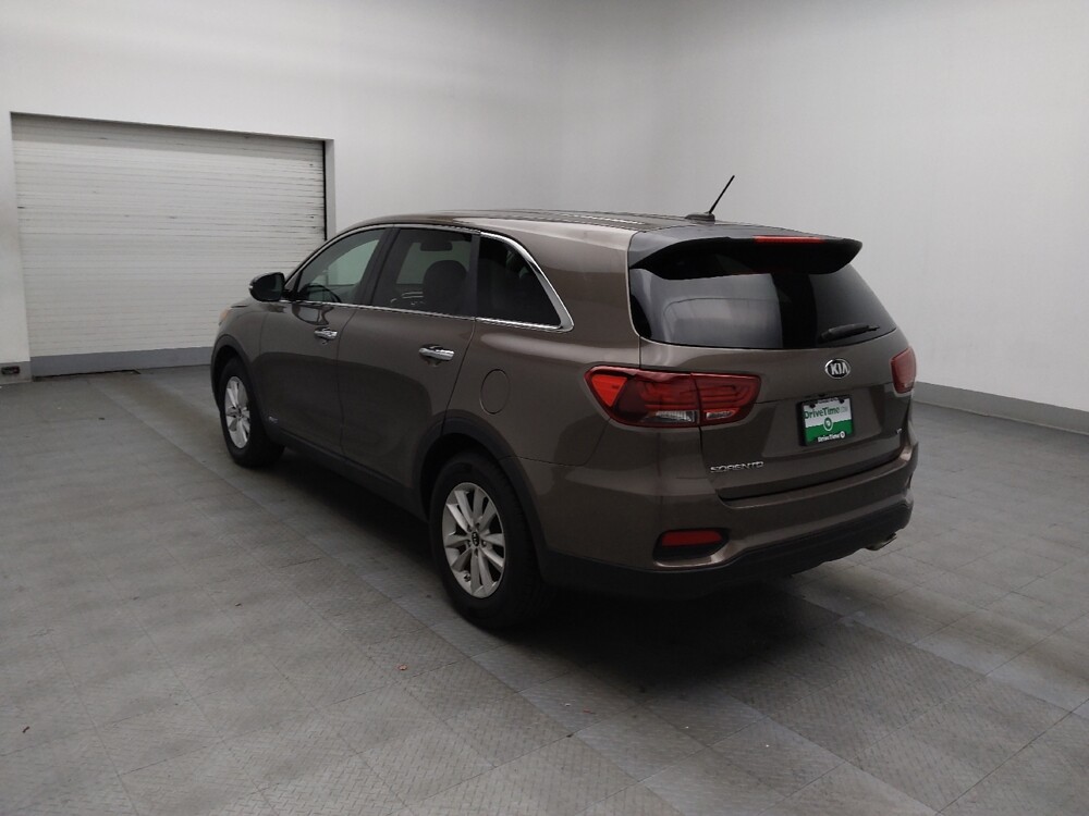2019 Kia Sorento in Conyers, GA 30094 - 18086812 5