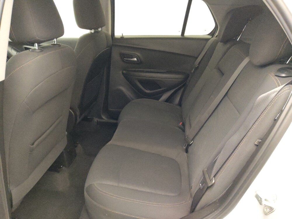 2020 Chevrolet Trax in Corpus Christi, TX 78412 - 18086813 18