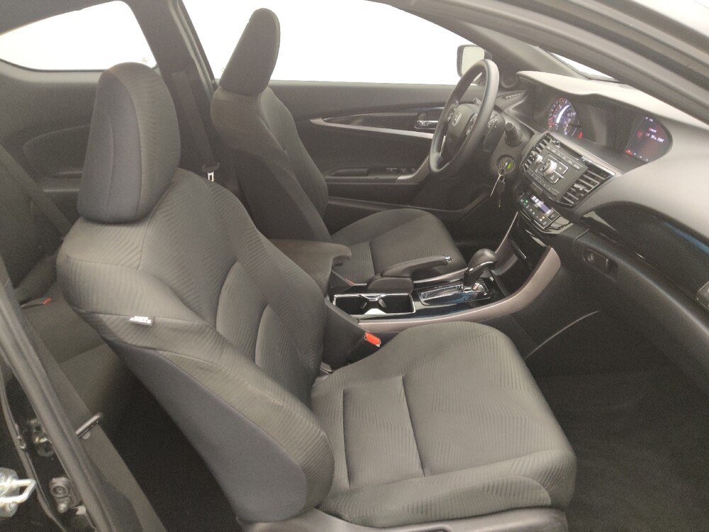 2016 Honda Accord in Houston, TX 77060 - 18086819 21
