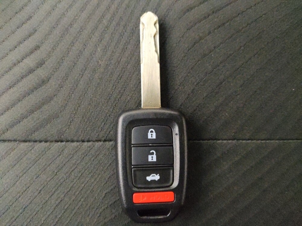 2016 Honda Accord in Houston, TX 77060 - 18086819 32