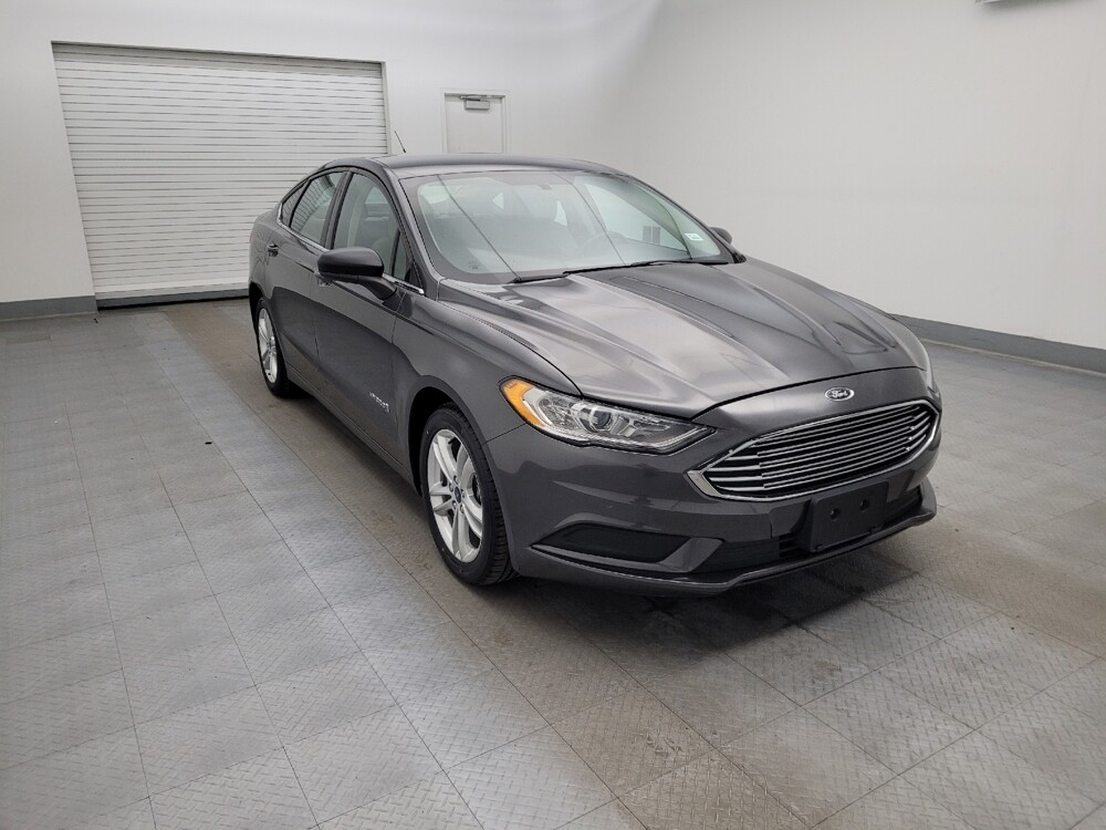 2018 Ford Fusion in Columbus, OH 43228 - 18086822 13