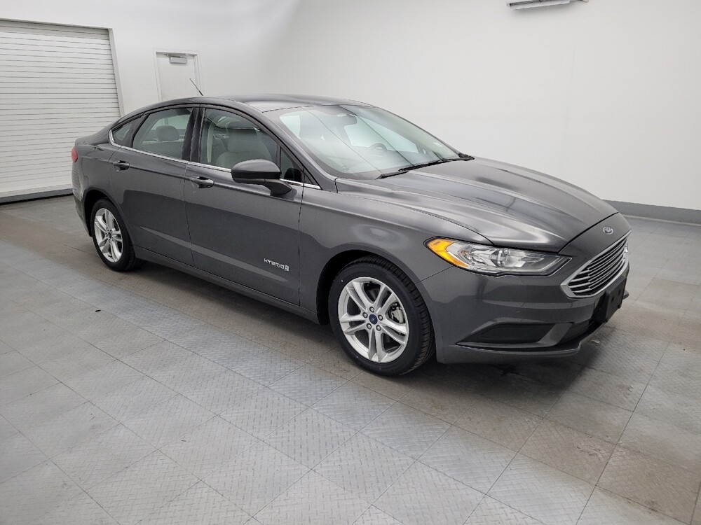 2018 Ford Fusion in Columbus, OH 43228 - 18086822 11