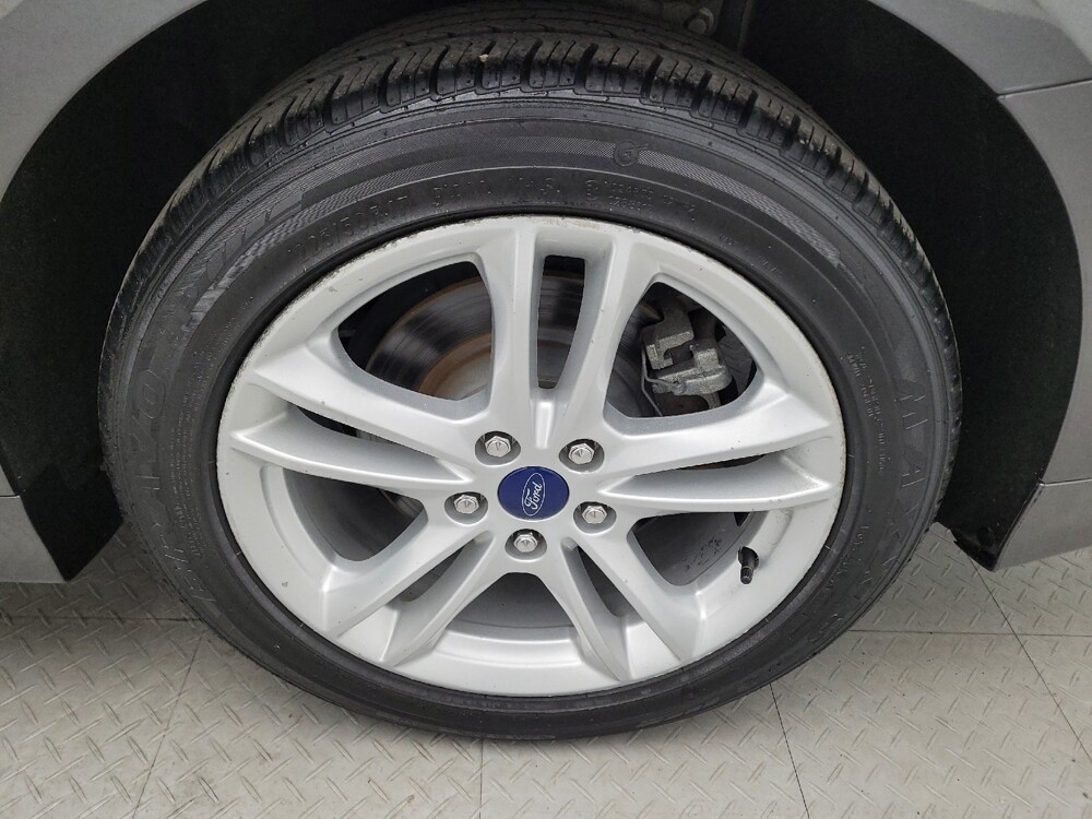 2018 Ford Fusion in Columbus, OH 43228 - 18086822 31