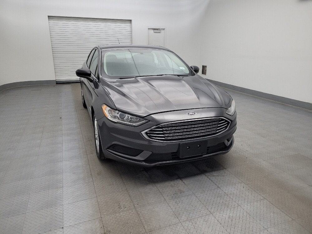 2018 Ford Fusion in Columbus, OH 43228 - 18086822 14
