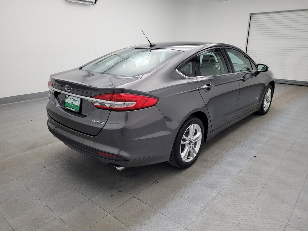 2018 Ford Fusion in Columbus, OH 43228 - 18086822 9