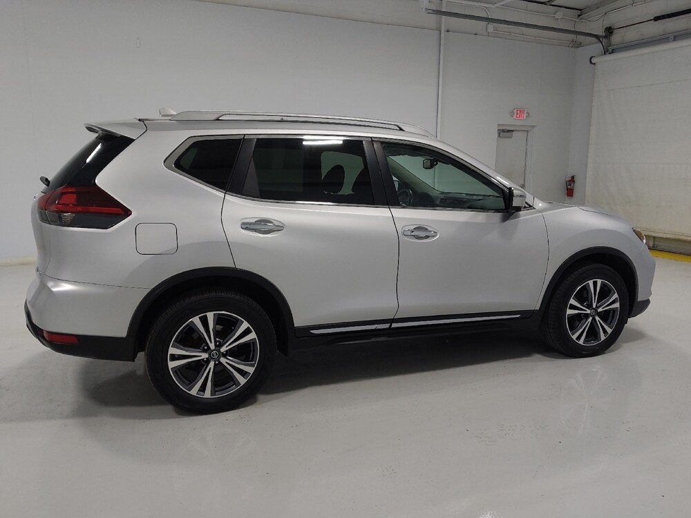 2018 Nissan Rogue in Columbus, OH 43231 - 18086824 10