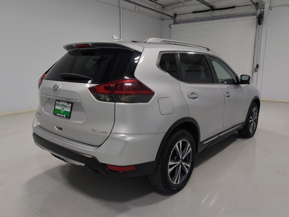 2018 Nissan Rogue in Columbus, OH 43231 - 18086824 9