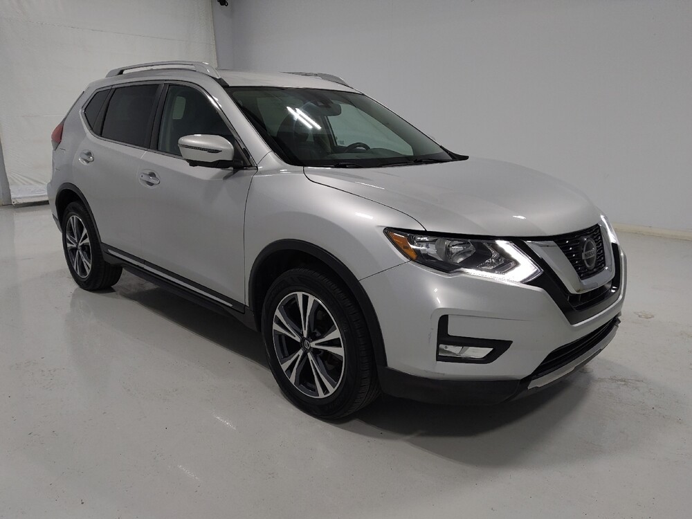 2018 Nissan Rogue in Columbus, OH 43231 - 18086824 13