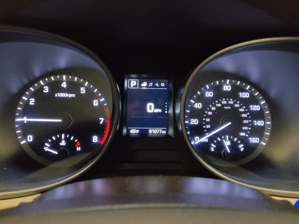 2018 Hyundai Santa Fe in Chattanooga, TN 37421 - 18086825 23