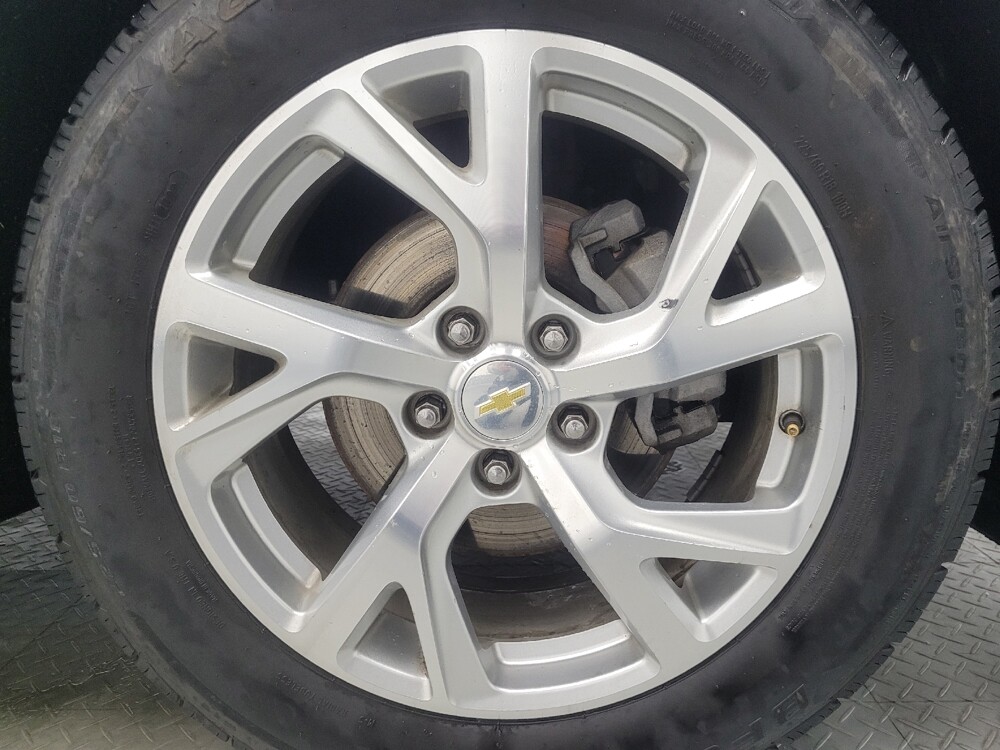 2020 Chevrolet Equinox in Mishawaka, IN 46545 - 18086831 31