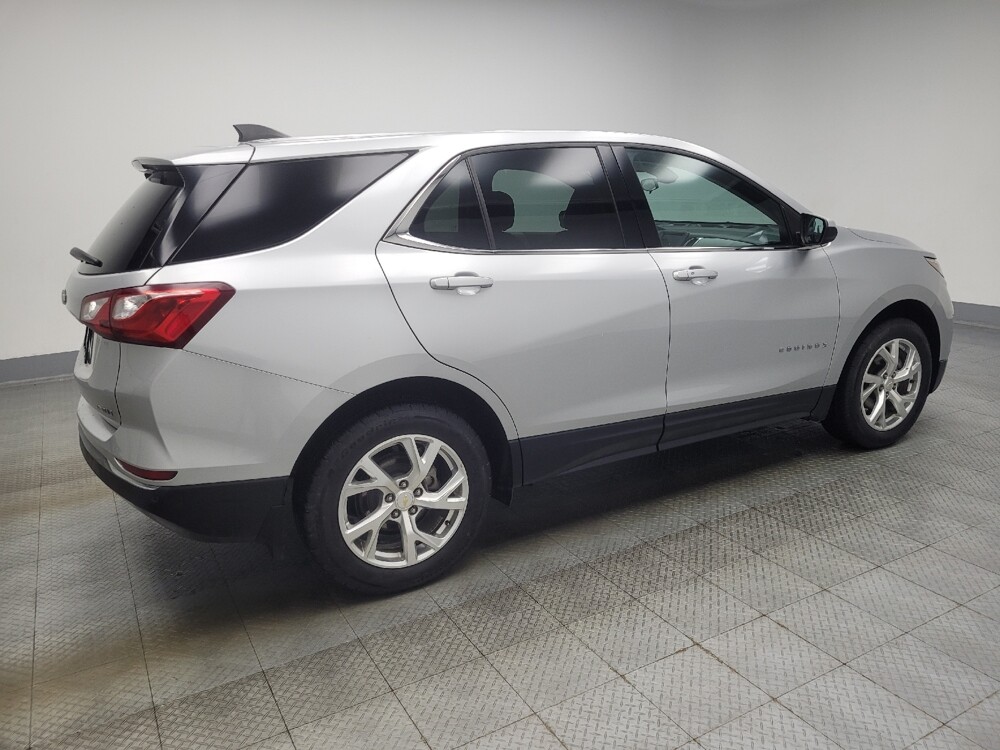 2020 Chevrolet Equinox in Mishawaka, IN 46545 - 18086831 10
