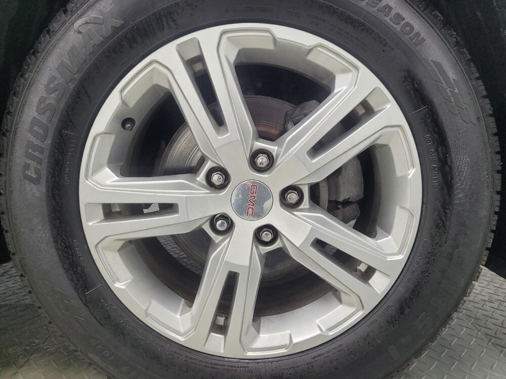 2020 GMC Terrain in Mishawaka, IN 46545 - 18086832 31