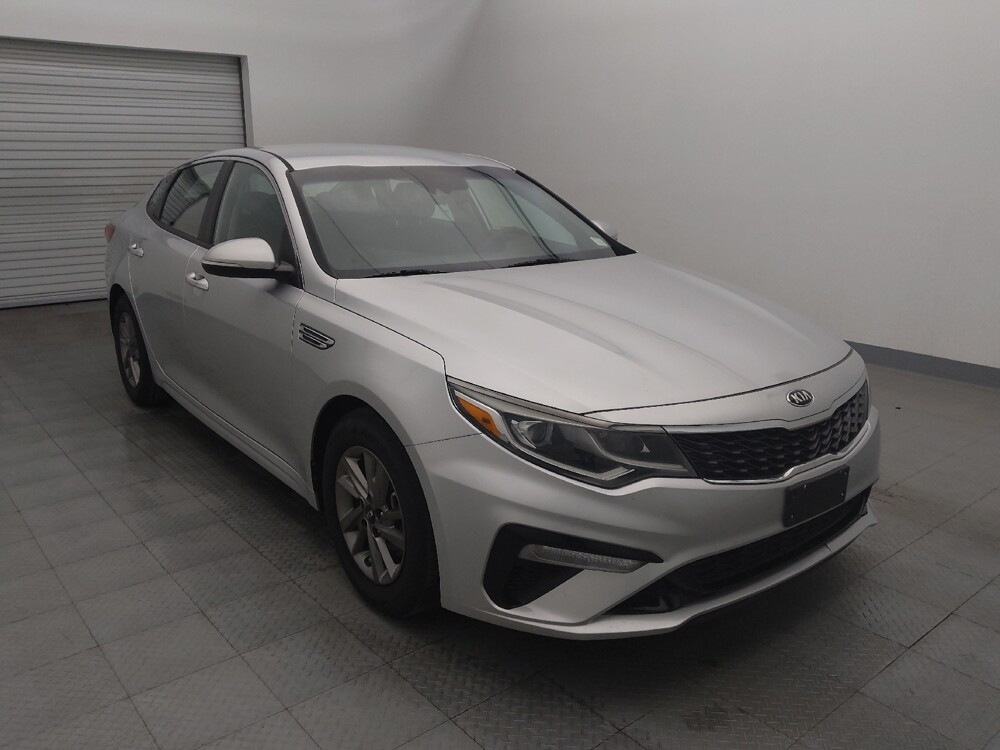2020 Kia Optima in Houston, TX 77060 - 18086834 13