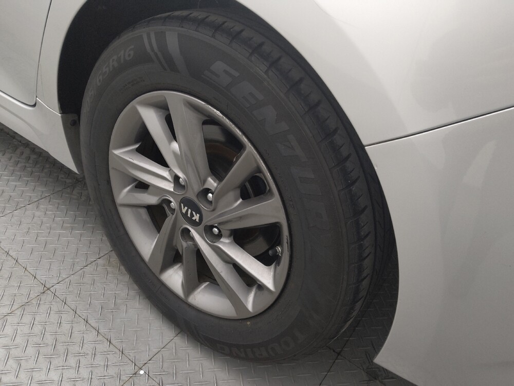 2020 Kia Optima in Houston, TX 77060 - 18086834 31