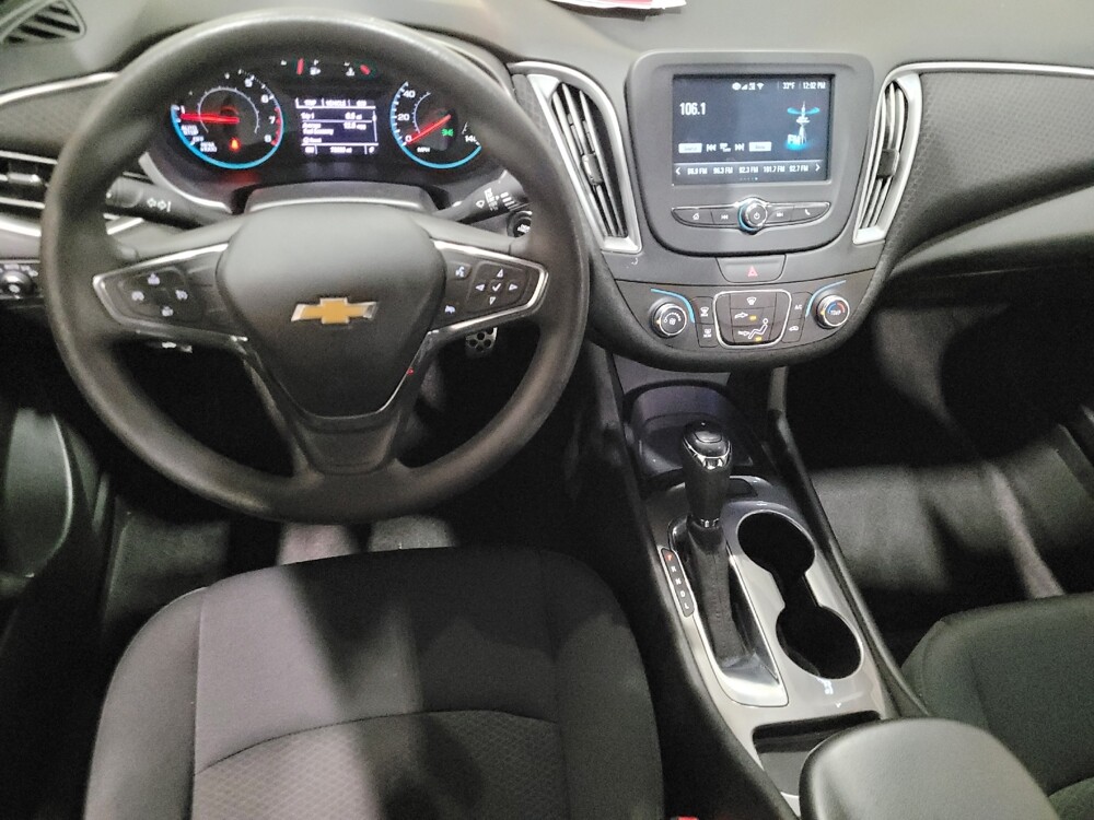 2017 Chevrolet Malibu in Glen Burnie, MD 21061 - 18086835 22
