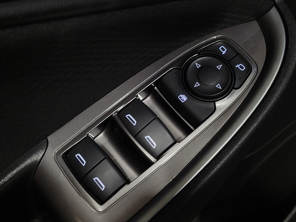 2017 Chevrolet Malibu in Glen Burnie, MD 21061 - 18086835 27