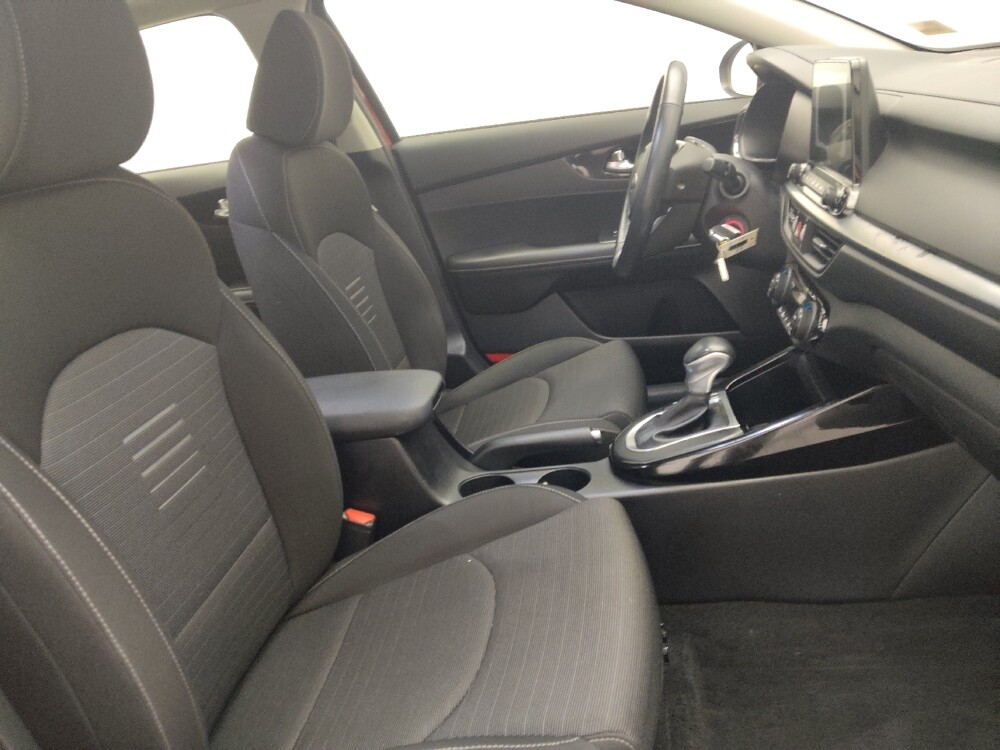 2019 Kia Forte in Pelham, AL 35124 - 18086837 21