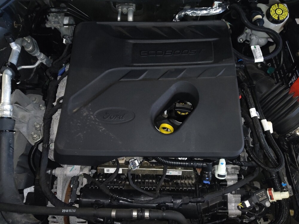 2020 Ford Escape in Lauderdale Lakes, FL 33313 - 18086838 30