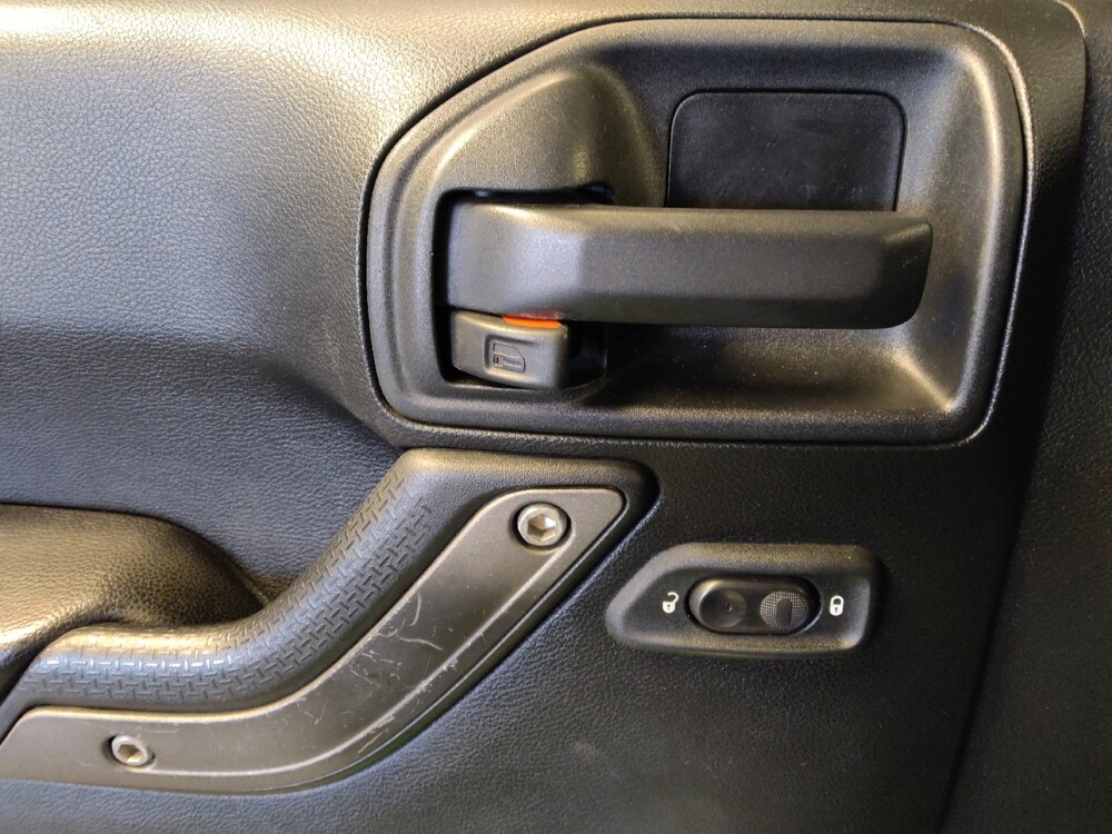 2016 Jeep Wrangler in Houston, TX 77060 - 18086840 27