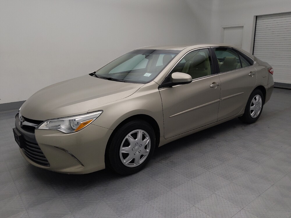 2017 Toyota Camry in Independence, MO 64055 - 18086841 2