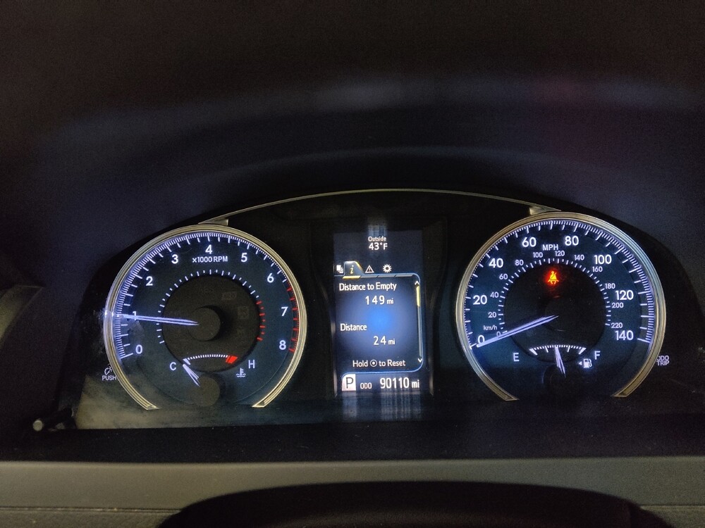 2017 Toyota Camry in Independence, MO 64055 - 18086841 23