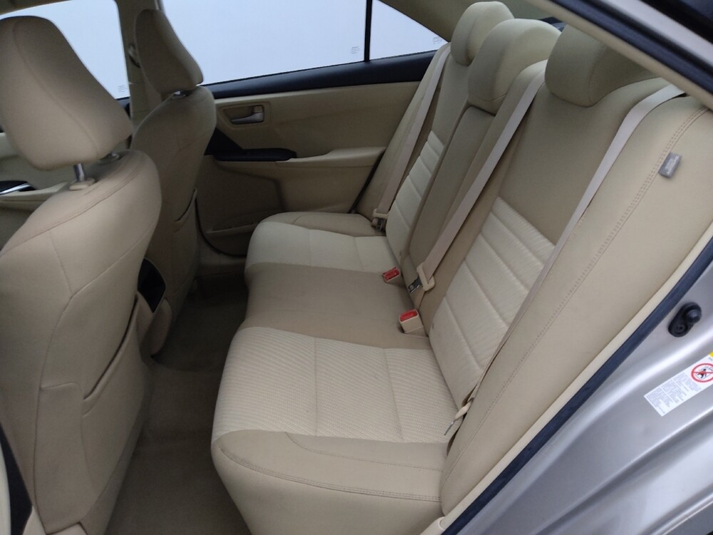 2017 Toyota Camry in Independence, MO 64055 - 18086841 18