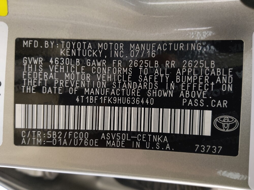 2017 Toyota Camry in Independence, MO 64055 - 18086841 33