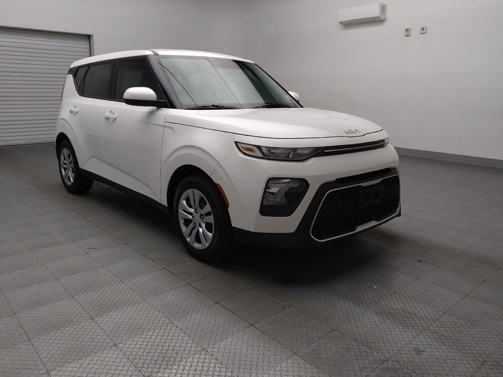2022 Kia Soul in Plano, TX 75074 - 18086845 13