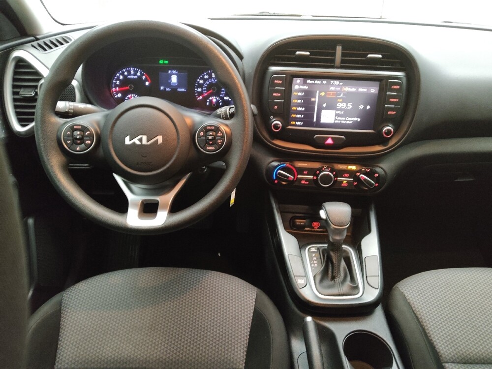 2022 Kia Soul in Plano, TX 75074 - 18086845 22