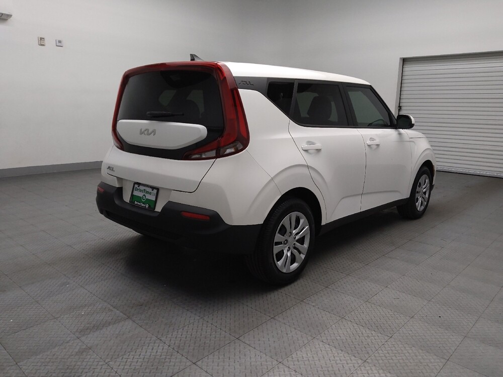 2022 Kia Soul in Plano, TX 75074 - 18086845 9