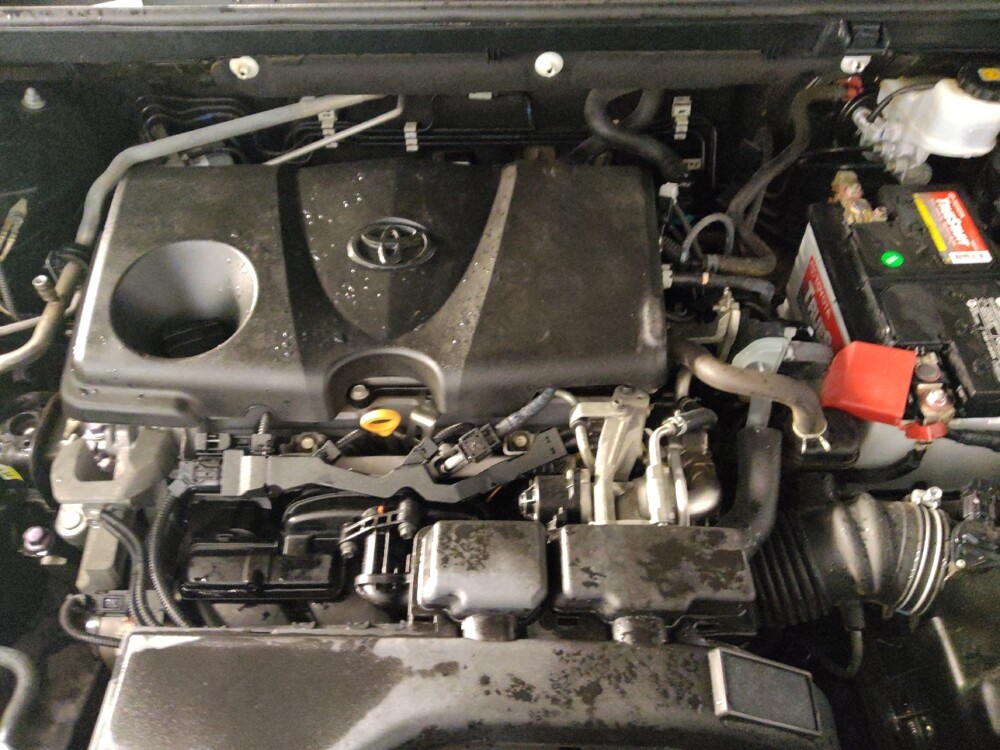 2019 Toyota RAV4 in Houston, TX 77074 - 18086847 30