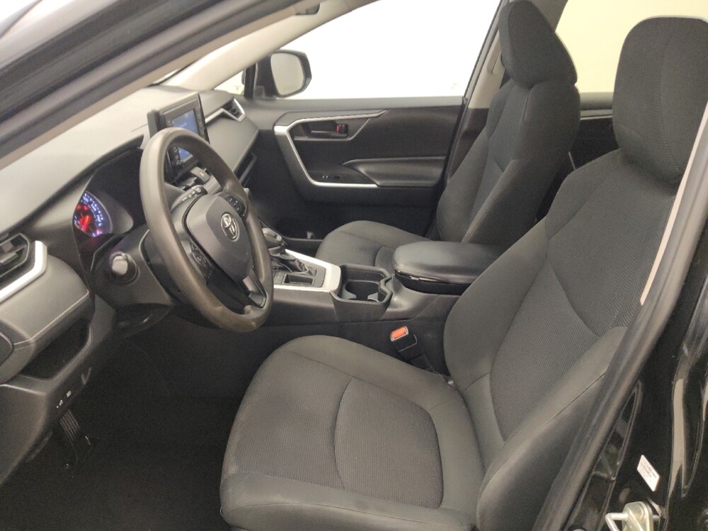 2019 Toyota RAV4 in Houston, TX 77074 - 18086847 17