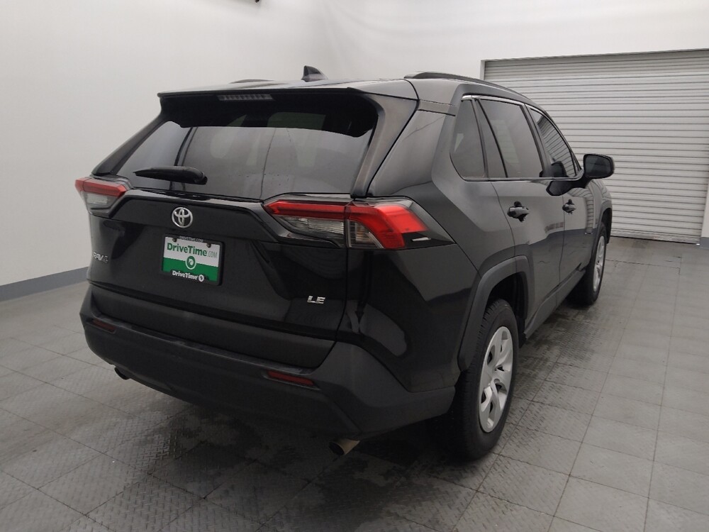 2019 Toyota RAV4 in Houston, TX 77074 - 18086847 7