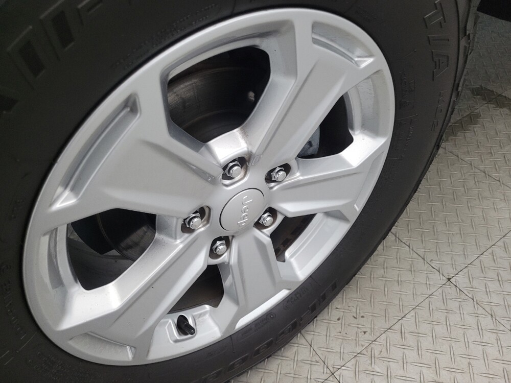 2017 Jeep Wrangler in Pittsburgh, PA 15237 - 18086850 31