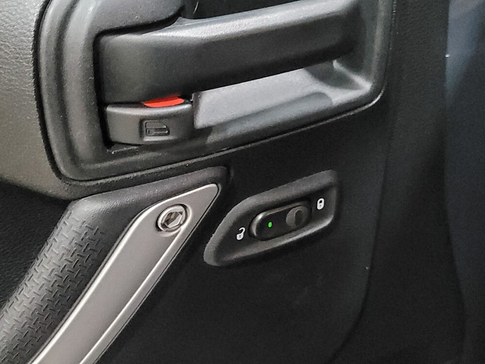 2017 Jeep Wrangler in Pittsburgh, PA 15237 - 18086850 27