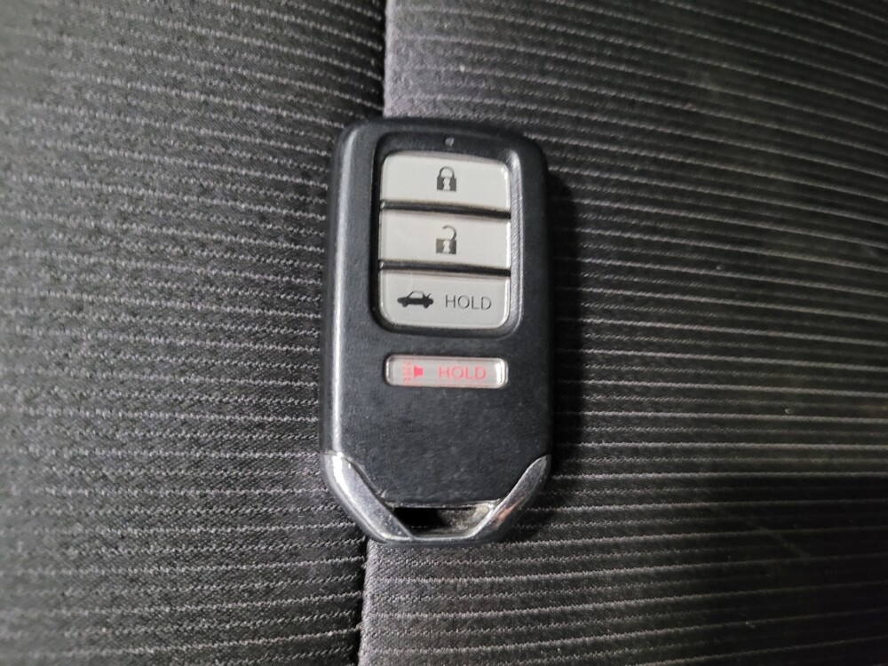 2019 Honda Accord in Plymouth Meeting, PA 19462 - 18086856 32