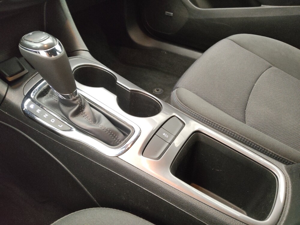 2017 Chevrolet Cruze in Lakewood, CO 80215 - 18086863 26