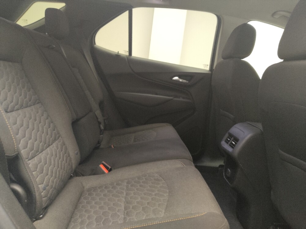 2018 Chevrolet Equinox in Grand Rapids, MI 49508 - 18086868 19