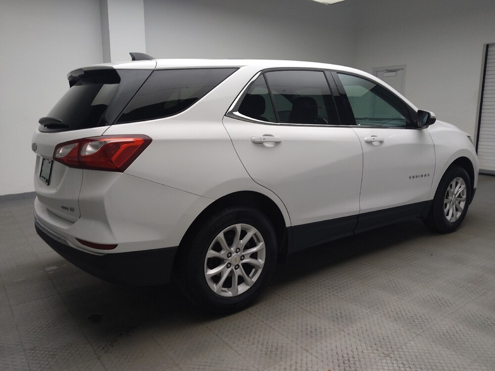 2018 Chevrolet Equinox in Grand Rapids, MI 49508 - 18086868 10