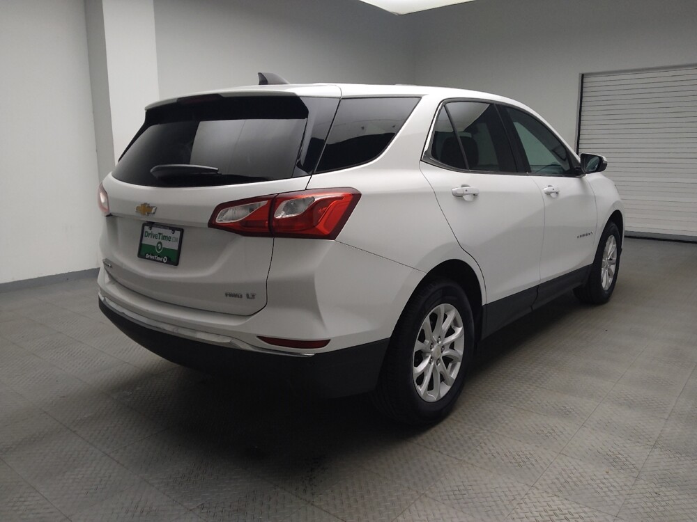 2018 Chevrolet Equinox in Grand Rapids, MI 49508 - 18086868 9