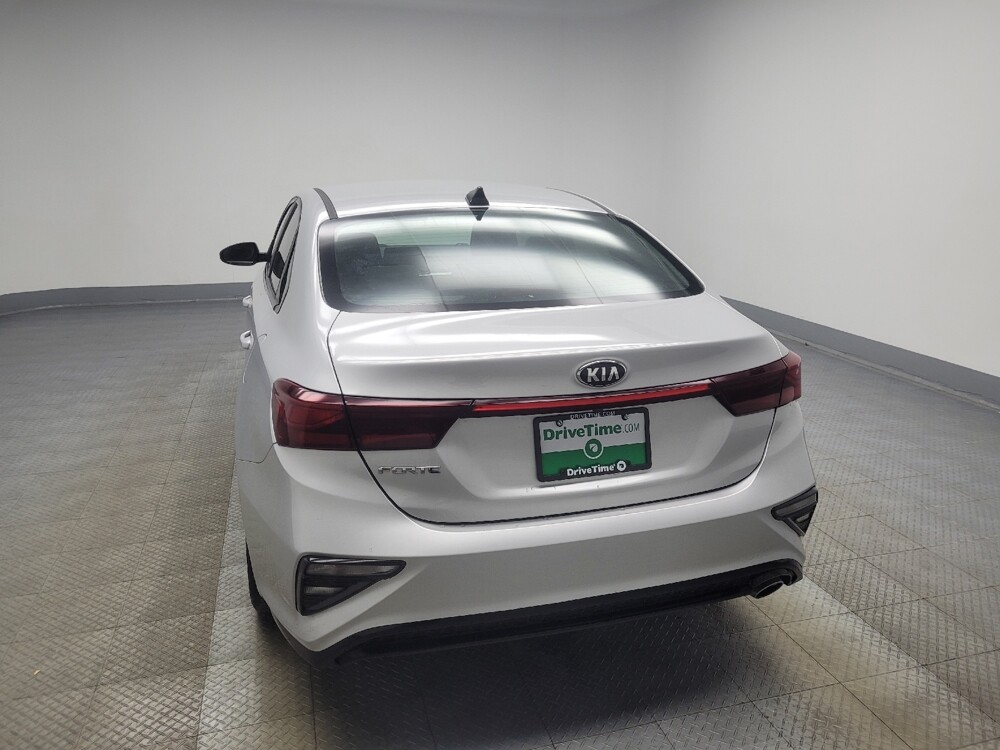 2019 Kia Forte in Highland, IN 46322 - 18086872 6