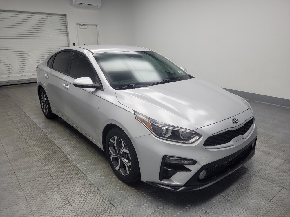 2019 Kia Forte in Highland, IN 46322 - 18086872 13