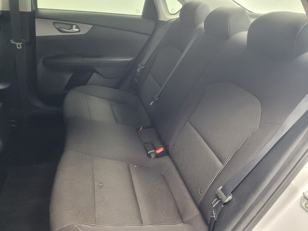 2019 Kia Forte in Highland, IN 46322 - 18086872 18