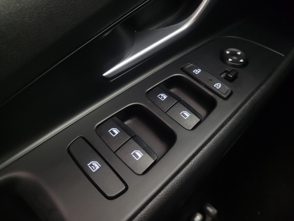 2021 Hyundai Elantra in Highland, IN 46322 - 18086874 27