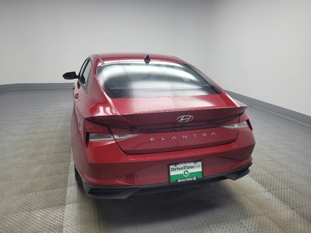 2021 Hyundai Elantra in Highland, IN 46322 - 18086874 6